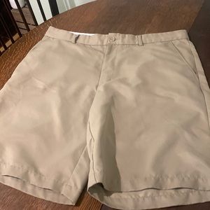 Greg Norma Shorts